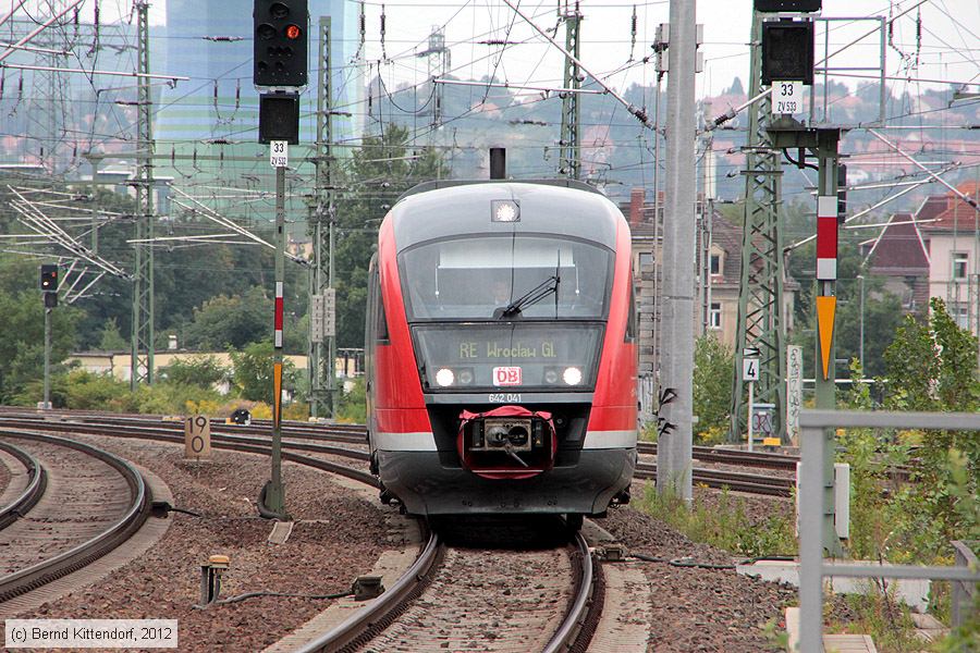 Deutsche Bahn - 642 041
/ Bild: db642041_bk1208160195.jpg Deutsche Bahn - 642 041
/ Bild: db642041_bk1208160195.jpg