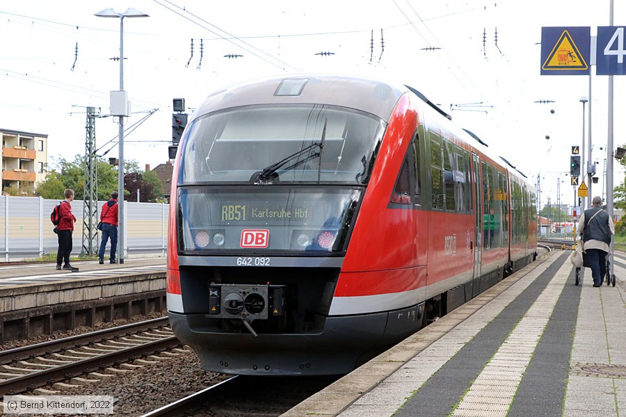 Deutsche Bahn - 642 092
/ Bild: db642092_bk2210030159.jpg