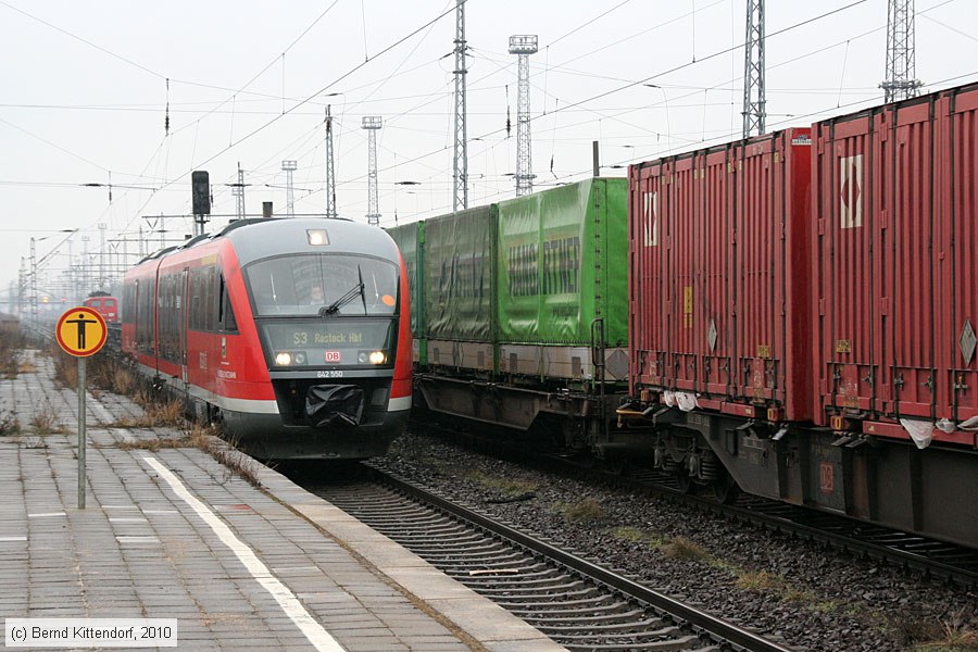 Deutsche Bahn - 642 550
/ Bild: db642550_bk1003200020.jpg Deutsche Bahn - 642 550
/ Bild: db642550_bk1003200020.jpg