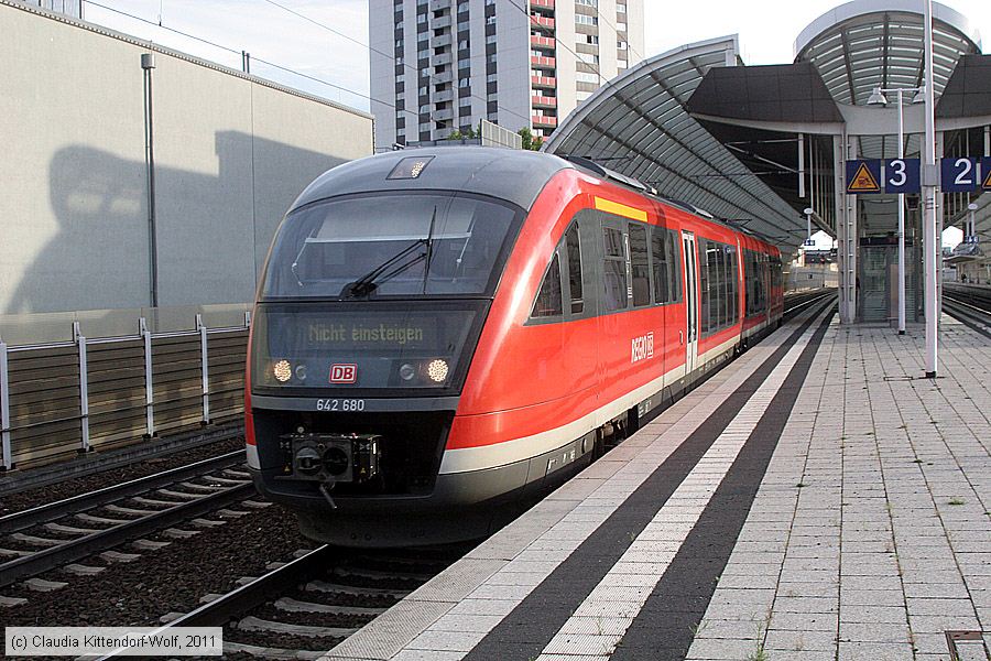 Deutsche Bahn - 642 680
/ Bild: db642680_cw1106210066.jpg
