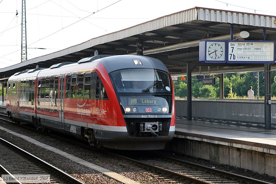 Deutsche Bahn - 642722-3
/ Bild: db6427223_bk0708050224.jpg Deutsche Bahn - 642722-3
/ Bild: db6427223_bk0708050224.jpg
