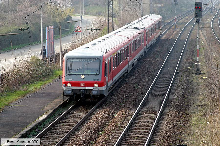 Deutsche Bahn - 928280-7
/ Bild: db9282807_bk0703160017.jpg