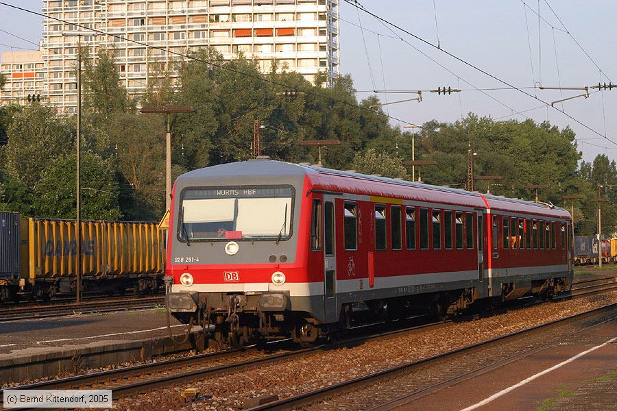 Deutsche Bahn - 928291-4
/ Bild: db9282914_e0022475.jpg