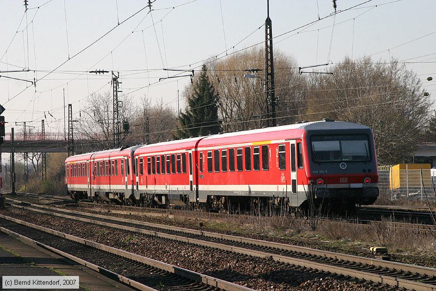 Deutsche Bahn - 928304-5
/ Bild: db9283045_bk0703120028.jpg Deutsche Bahn - 928304-5
/ Bild: db9283045_bk0703120028.jpg