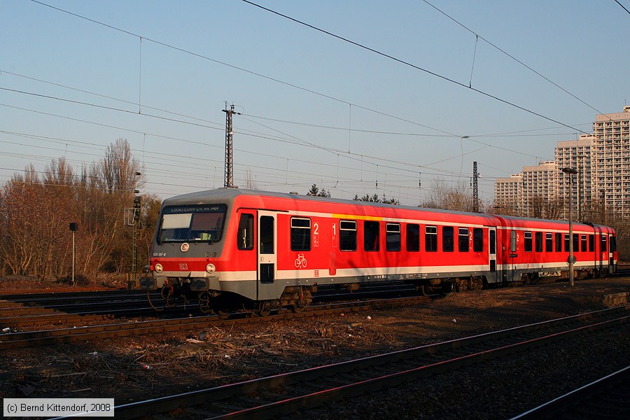 Deutsche Bahn - 928307-8
/ Bild: db9283078_bk0802150007.jpg