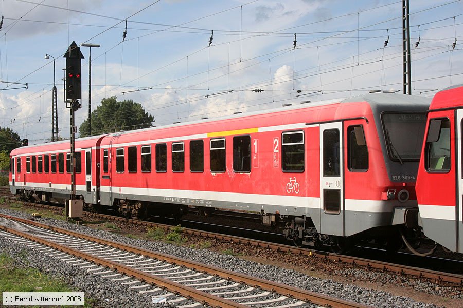 Deutsche Bahn - 928309-4
/ Bild: db9283094_bk0809080029.jpg