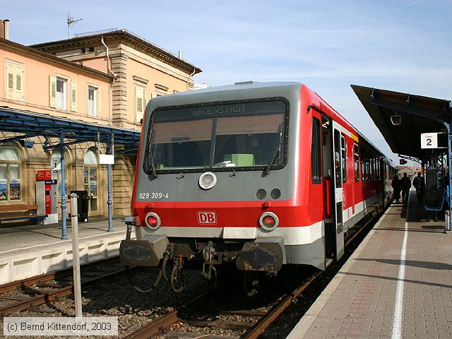 Deutsche Bahn - 928309-4
/ Bild: db9283094_e0000209.jpg Deutsche Bahn - 928309-4
/ Bild: db9283094_e0000209.jpg