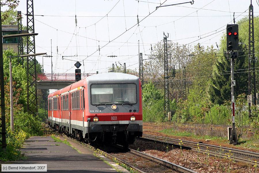 Deutsche Bahn - 928312-8
/ Bild: db9283128_bk0704200016.jpg