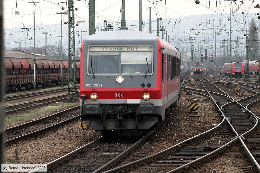 Deutsche Bahn - 928452-2
/ Bild: db9284522_e0015571.jpg