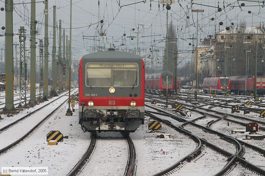 Deutsche Bahn - 928482-9
/ Bild: db9284829_e0025377.jpg