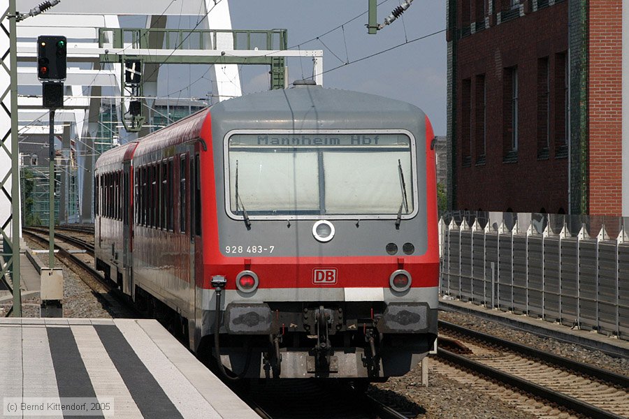 Deutsche Bahn - 928483-7
/ Bild: db9284837_e0022212.jpg