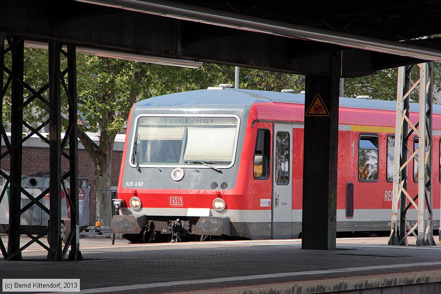 Deutsche Bahn - 928 490
/ Bild: db928490_bk1306080160.jpg