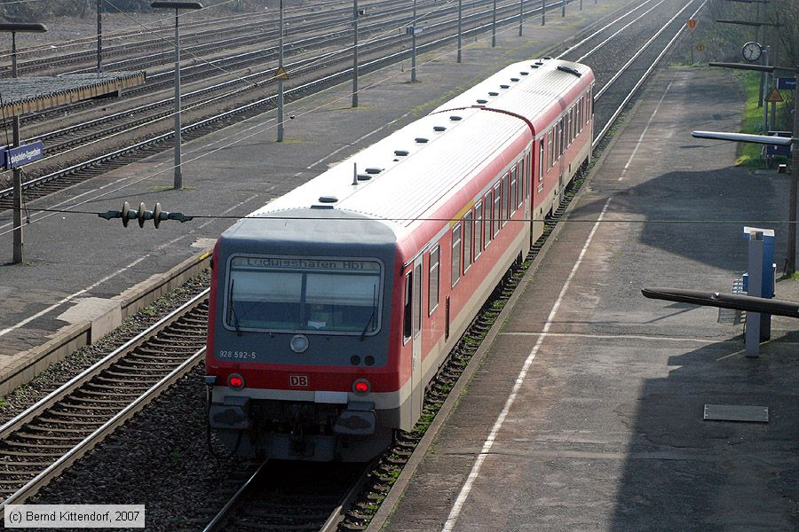 Deutsche Bahn - 928592-5
/ Bild: db9285925_bk0703150106.jpg