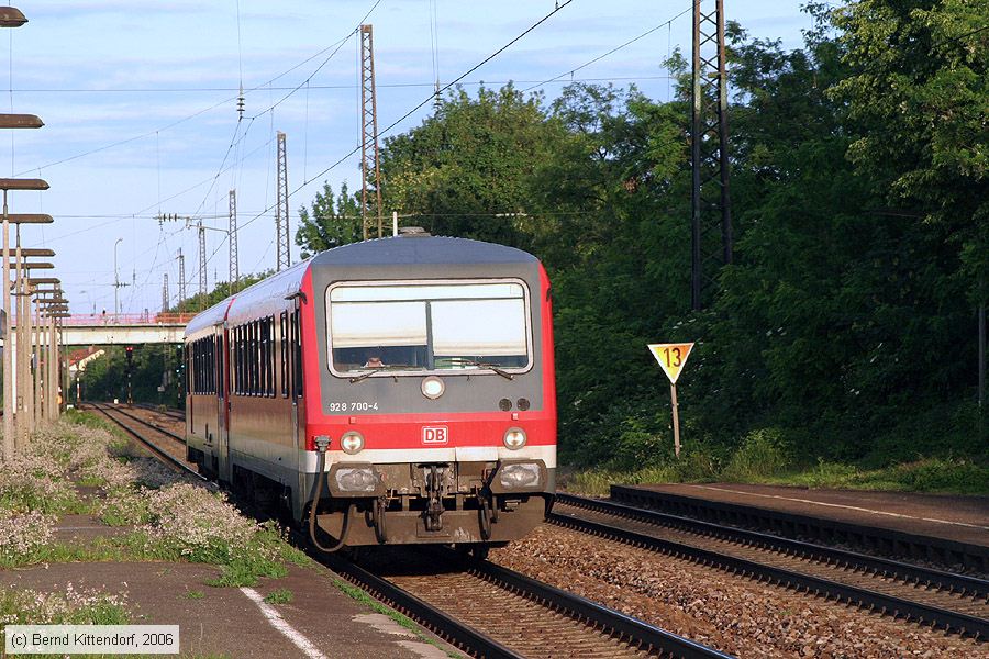 Deutsche Bahn - 928700-4
/ Bild: db9287004_bk0606070017.jpg Deutsche Bahn - 928700-4
/ Bild: db9287004_bk0606070017.jpg