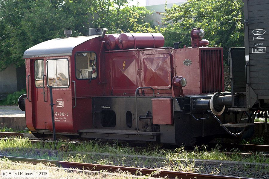 Historische Diesel-Lok - 323602-3
/ Bild: db3236023_bk0605070259.jpg