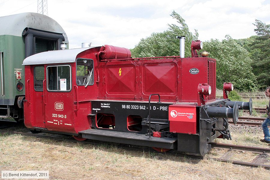Historische Diesel-Lok - 323942-3
/ Bild: db3239423_bk1105280190.jpg