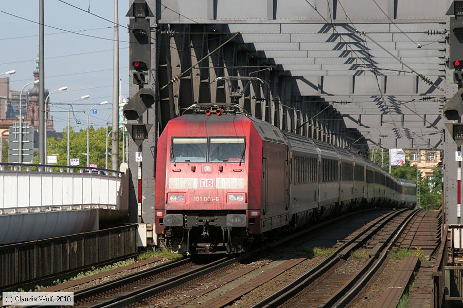 Deutsche Bahn - 101001-6
/ Bild: db1010016_cw1005210059.jpg