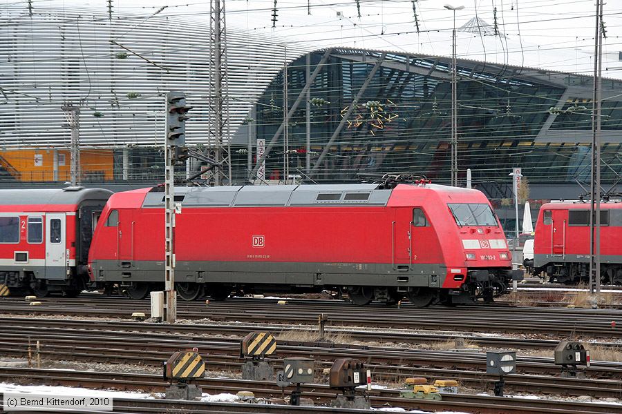 Deutsche Bahn - 101003-2
/ Bild: db1010032_bk1002220025.jpg