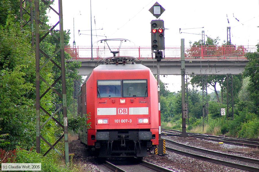 Deutsche Bahn - 101007-3
/ Bild: db1010073_cw015245.jpg Deutsche Bahn - 101007-3
/ Bild: db1010073_cw015245.jpg