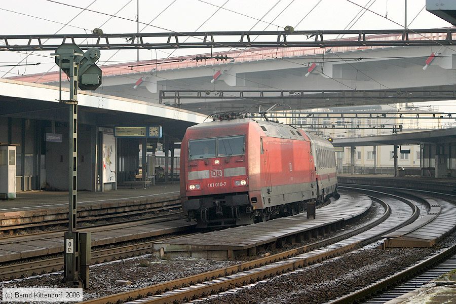 Deutsche Bahn - 101010-7
/ Bild: db1010107_e0025787.jpg