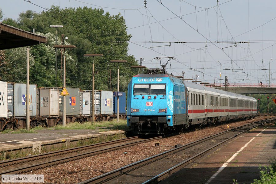 Deutsche Bahn - 101016-4
/ Bild: db1010164_cw0806110155.jpg