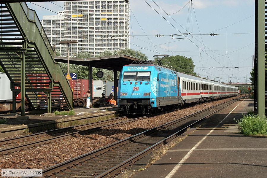 Deutsche Bahn - 101016-4
/ Bild: db1010164_cw0806110157.jpg