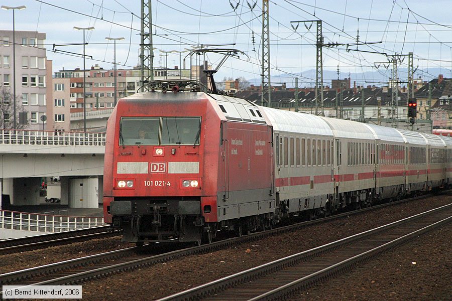 Deutsche Bahn - 101021-4
/ Bild: db1010214_bk0604020060.jpg