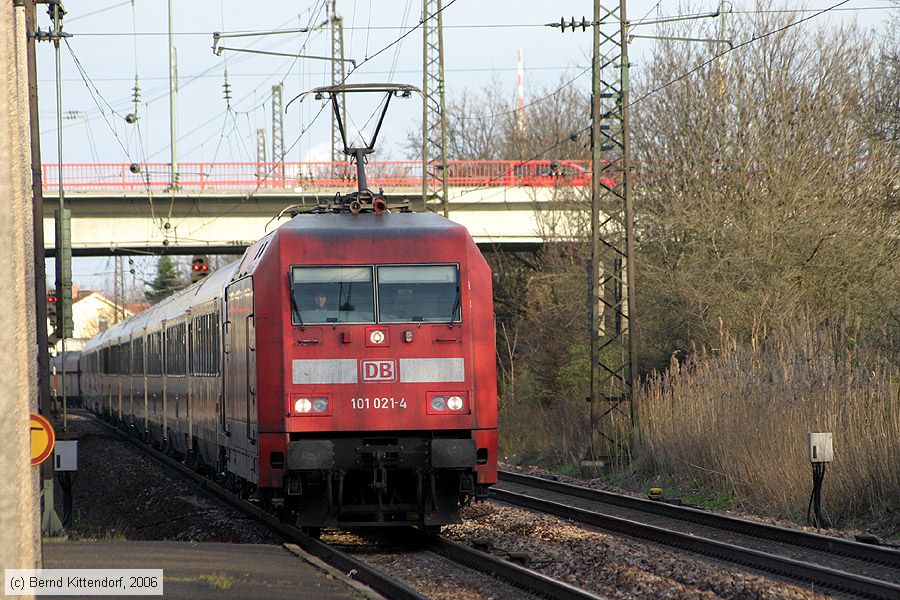 Deutsche Bahn - 101021-4
/ Bild: db1010214_bk0604050040.jpg Deutsche Bahn - 101021-4
/ Bild: db1010214_bk0604050040.jpg