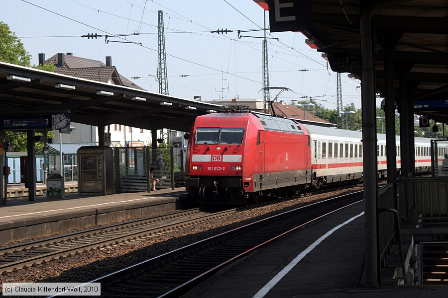 Deutsche Bahn - 101022-2
/ Bild: db1010222_cw1006290057.jpg