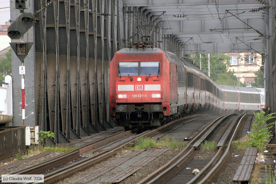 Deutsche Bahn - 101027-1
/ Bild: db1010271_cw0607270018.jpg