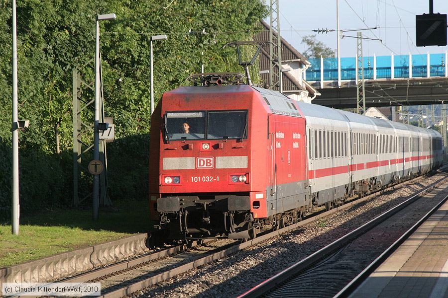 Deutsche Bahn - 101032-1
/ Bild: db1010321_cw1009210154.jpg Deutsche Bahn - 101032-1
/ Bild: db1010321_cw1009210154.jpg