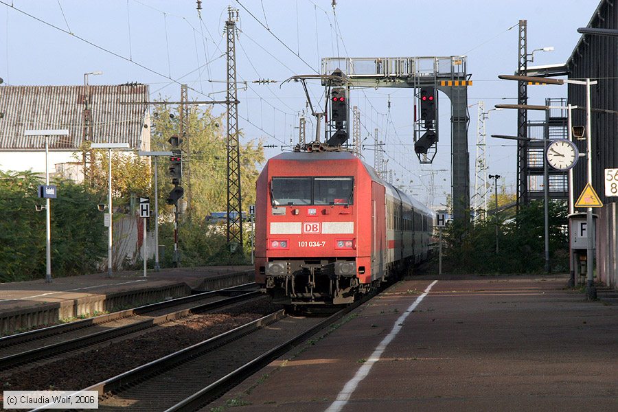 Deutsche Bahn - 101034-7
/ Bild: db1010347_cw0610300003.jpg
