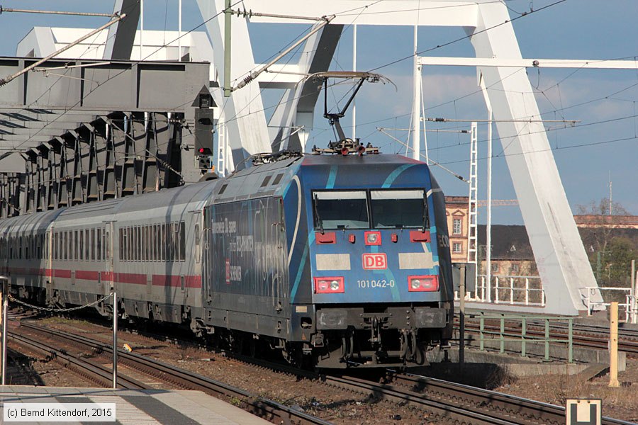 Deutsche Bahn - 101042-0
/ Bild: db1010420_bk1504050022.jpg Deutsche Bahn - 101042-0
/ Bild: db1010420_bk1504050022.jpg