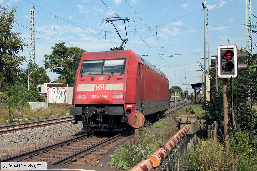 Deutsche Bahn - 101044-6
/ Bild: db1010446_bk1108230160.jpg Deutsche Bahn - 101044-6
/ Bild: db1010446_bk1108230160.jpg