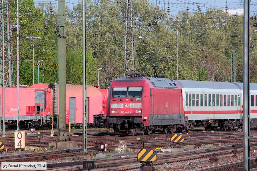 Deutsche Bahn - 101045-3
/ Bild: db1010453_bk1404100012.jpg