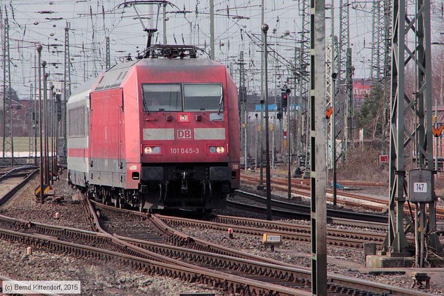 Deutsche Bahn - 101045-3
/ Bild: db1010453_bk1503300099.jpg