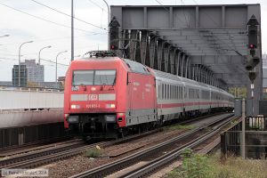 Bild: db1010511_bk1410120053.jpg - anklicken zum Vergrößern Bild: db1010511_bk1410120053.jpg - anklicken zum Vergrößern