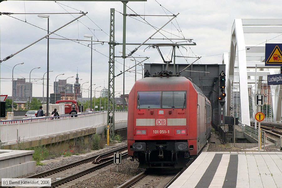 Deutsche Bahn - 101051-1
/ Bild: db1010511_bk0605310015.jpg