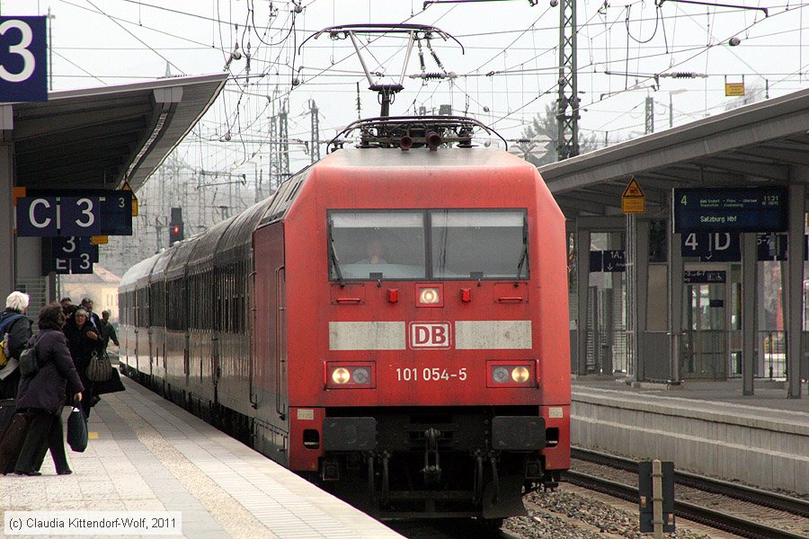 Deutsche Bahn - 101054-5
/ Bild: db1010545_cw1103260060.jpg