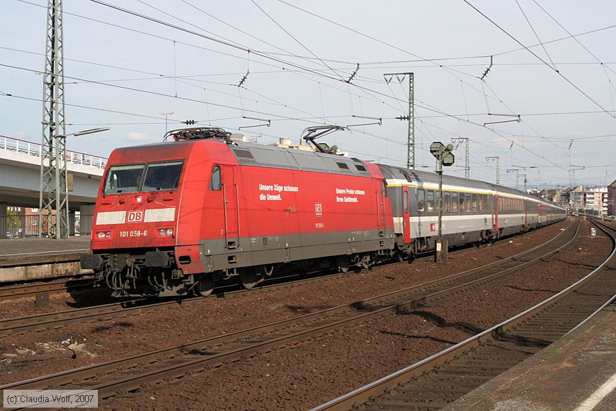 Deutsche Bahn - 101058-6
/ Bild: db1010586_cw0704060027.jpg