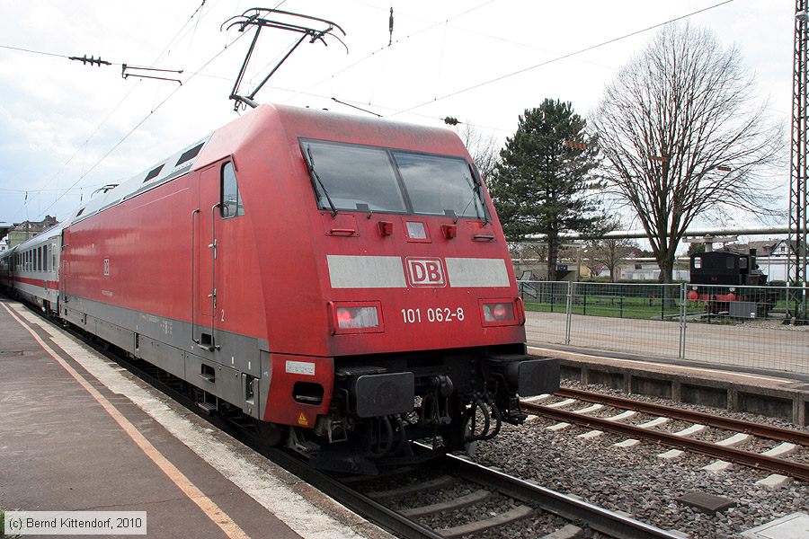 Deutsche Bahn - 101062-8
/ Bild: db1010628_bk1004050049.jpg