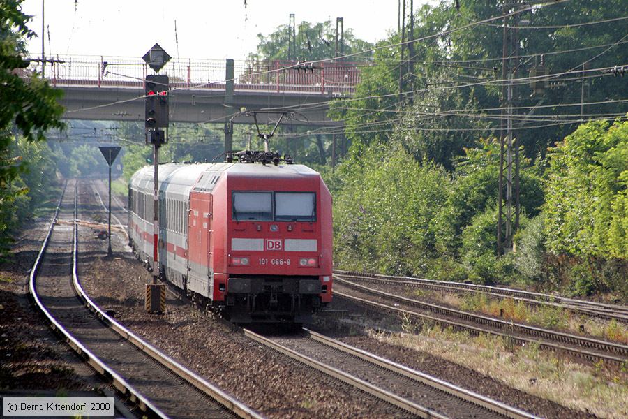 Deutsche Bahn - 101066-9
/ Bild: db1010669_bk0806100014.jpg