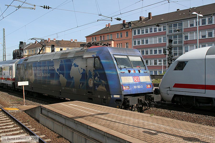 Deutsche Bahn - 101102-2
/ Bild: db1011022_bk1104070091.jpg