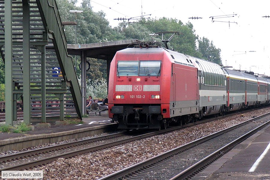 Deutsche Bahn - 101102-2
/ Bild: db1011022_cw015952.jpg
