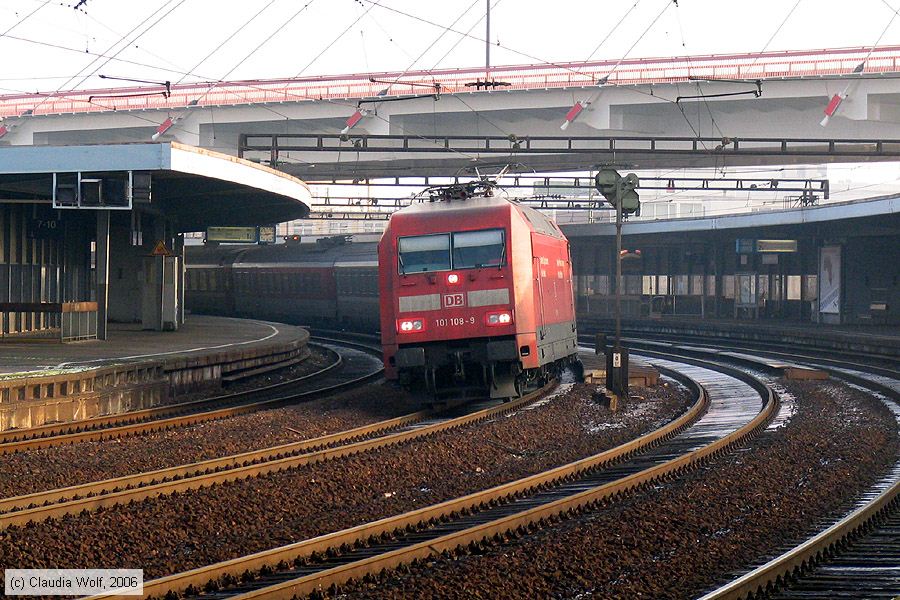 Deutsche Bahn - 101108-9
/ Bild: db1011089_cw025634.jpg