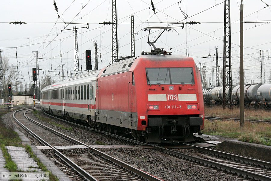 Deutsche Bahn - 101111-3
/ Bild: db1011113_bk1004150238.jpg Deutsche Bahn - 101111-3
/ Bild: db1011113_bk1004150238.jpg
