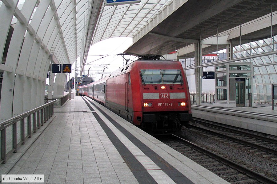 Deutsche Bahn - 101118-8
/ Bild: db1011188_cw012297.jpg