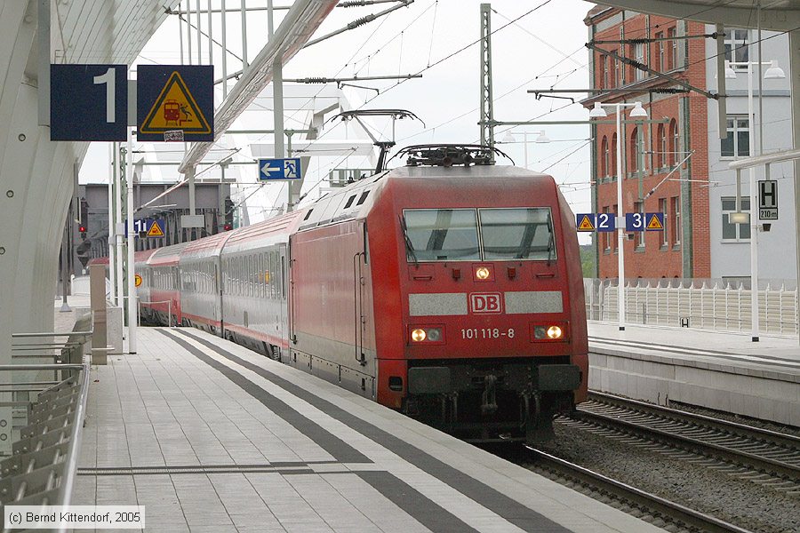 Deutsche Bahn - 101118-8
/ Bild: db1011188_e0018777.jpg