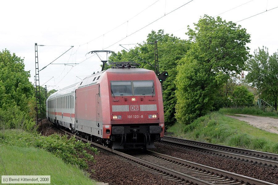 Deutsche Bahn - 101123-8
/ Bild: db1011238_bk0805050019.jpg