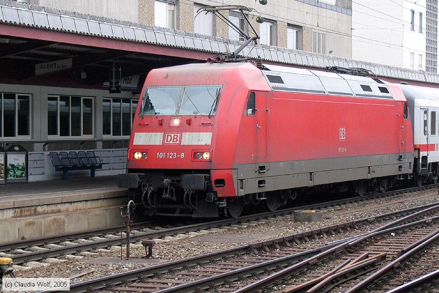 Deutsche Bahn - 101123-8
/ Bild: db1011238_cw008374.jpg
